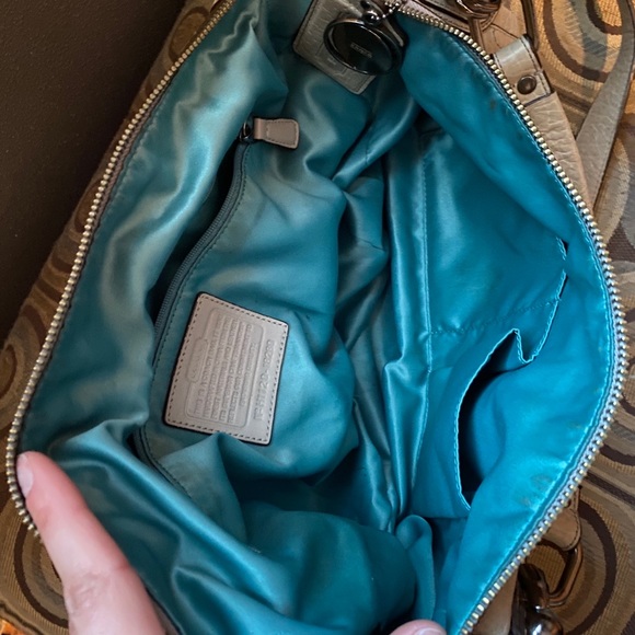 Coach purse - Picture 3 of 6